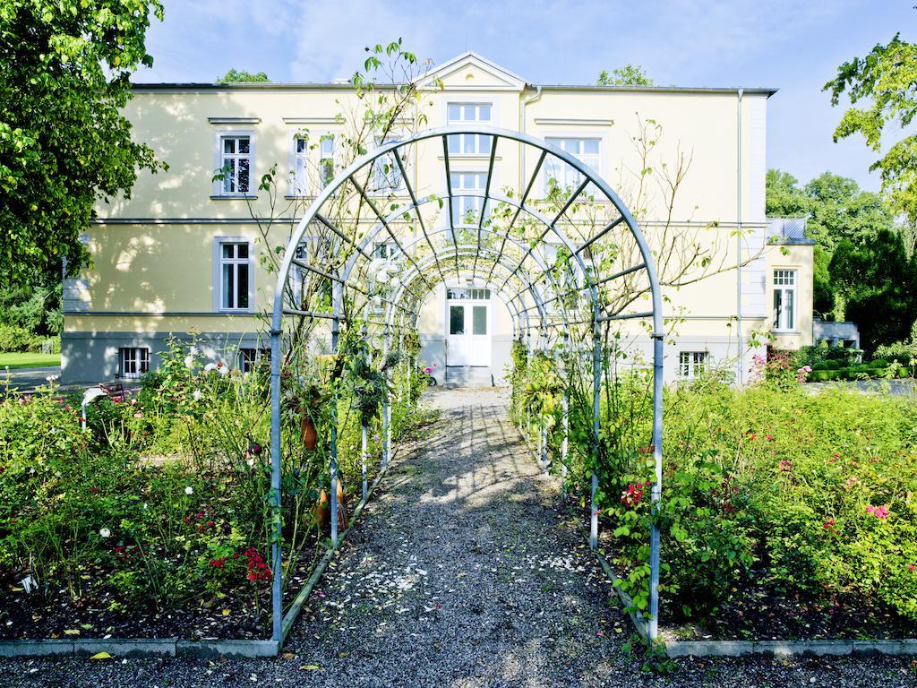 Ferienwohnung Gutshaus Landsdorf Zimmer foto